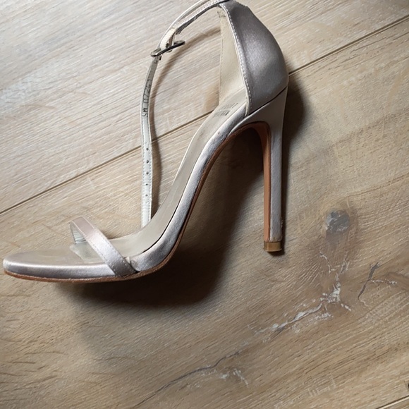 Stuart weitzman heels size 4.5 - Picture 3 of 4